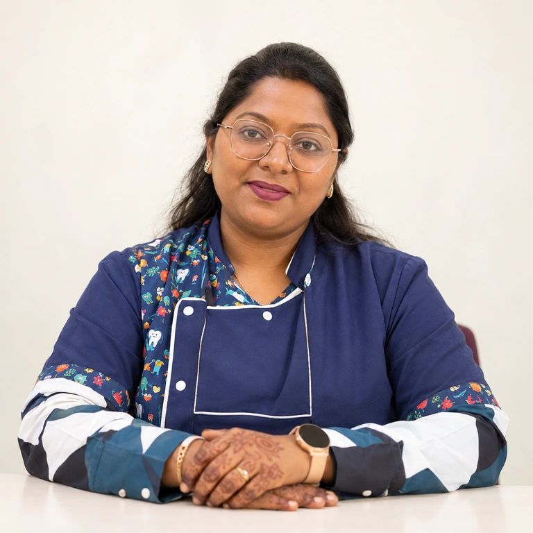 Dr Priyanka Bamane Murde at Tooth Paradise Dental Clinic in Hadapsar Pune